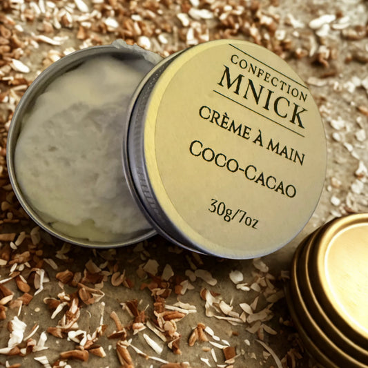 Crème à mains Coco-Cacao Confection M’Nick – soin hydratant naturel au beurre de cacao et à l’huile de coco, fabriqué artisanalement au Québec.
